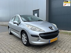 Peugeot 207 - 1.4 VTi Cool 'n Blue AIRCO NAP 5DRS