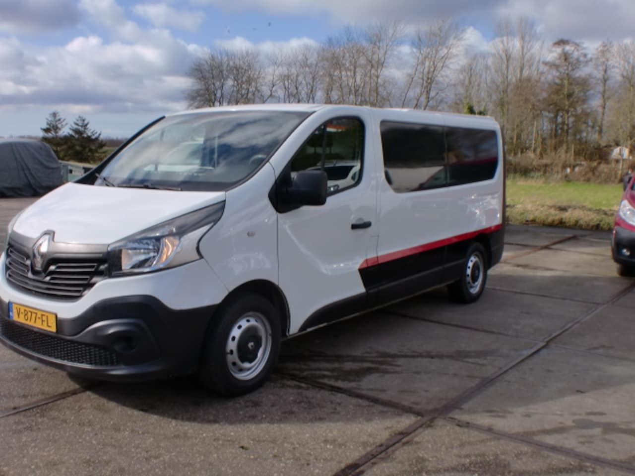 Renault Trafic - 1.6 DCI L1H1 EU6 BJ2017 KM102 LEASE €147 NAP - AutoWereld.nl