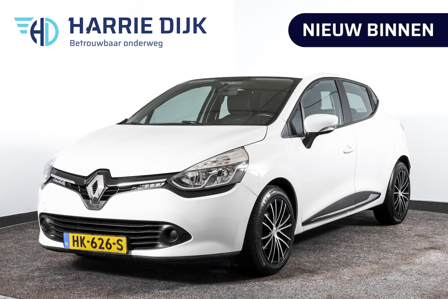 Renault Clio - 1.2 Night & Day | Cruise | Stoelverw. | PDC | NAV | ECC | LM 16" | - AutoWereld.nl