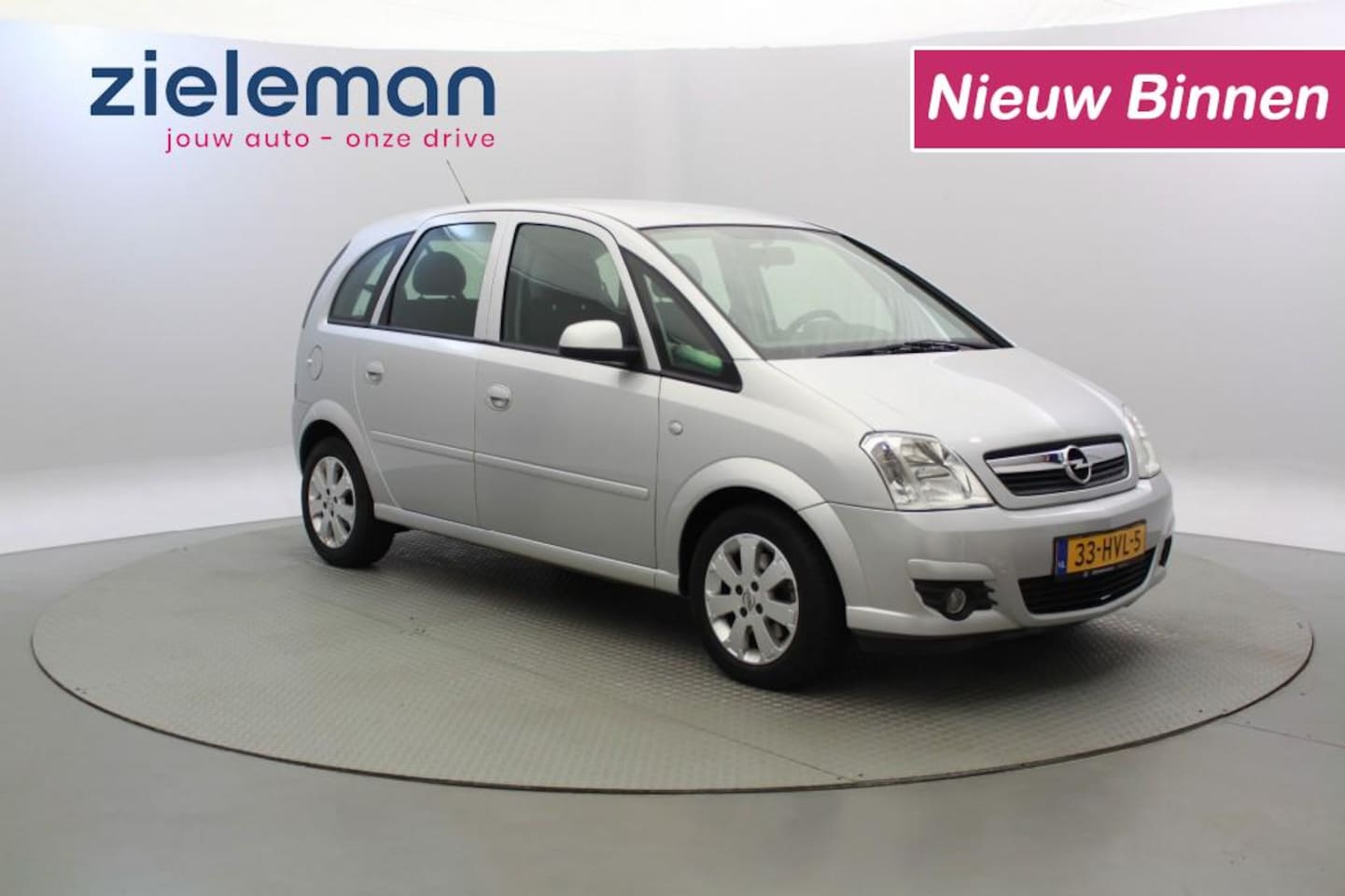 Opel Meriva - 1.6 16V Cosmo - Navi - AutoWereld.nl