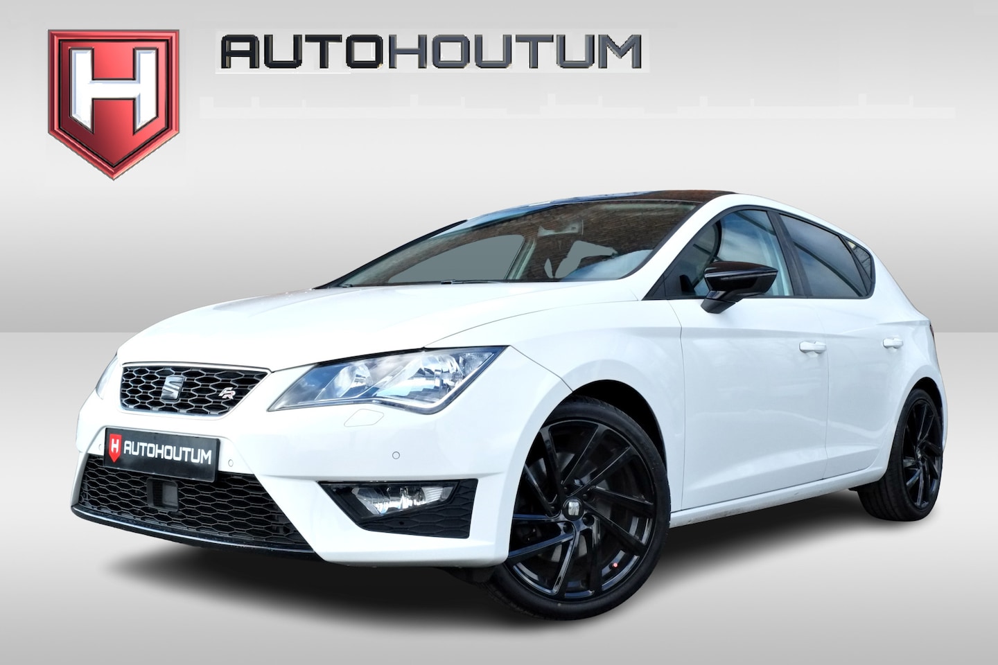 Seat Leon - 1.8 TSI FR Business Panoramadak, Dynamic chassis control, Navigatie - AutoWereld.nl