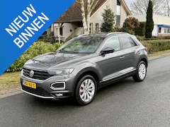 Volkswagen T-Roc - 2.0 TSI 4Motion 190PK DSG Pano•Trekhaak