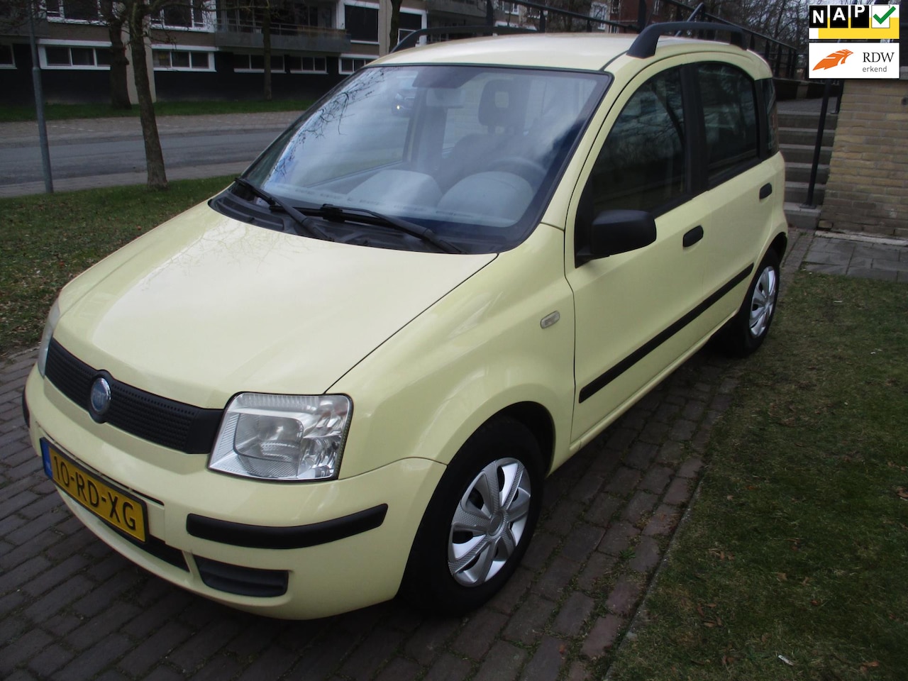 Fiat Panda - 1.1 Active Plus//KM ORG 111341//BOEKJES ERBIJ - AutoWereld.nl