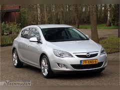 Opel Astra - 1.4 Turbo Sport | 2012 | Navi | Keurige auto |