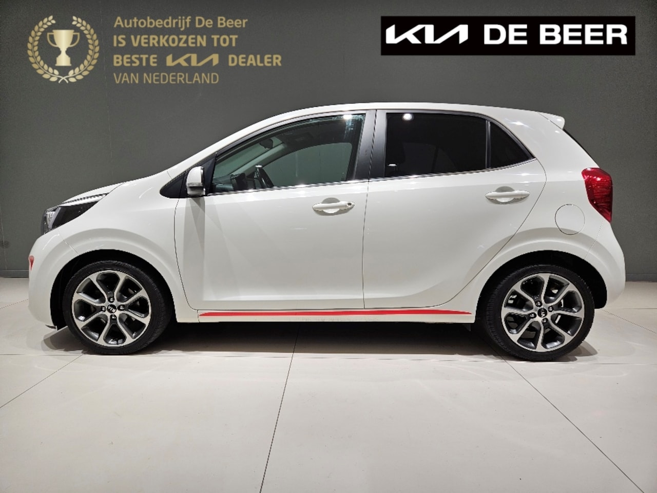 Kia Picanto - 1.0 MPi 67pk 4-zits Colour Edition Navigatie Parkeercamera 16 Inch - AutoWereld.nl