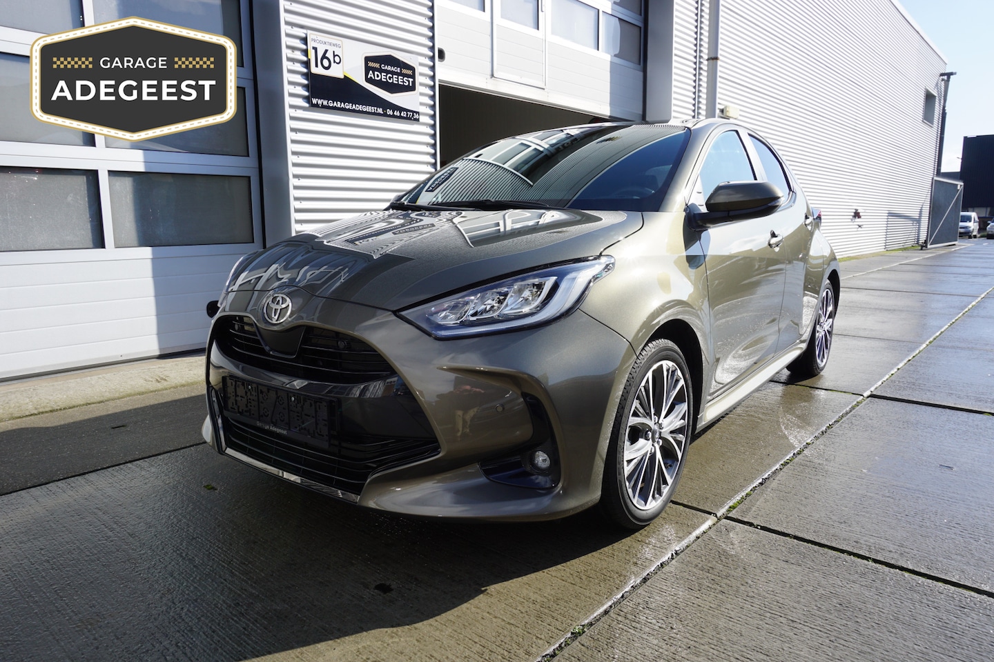 Toyota Yaris - 1.5 Hybrid 130 Executive |Navi|Carplay|PDC V+A| - AutoWereld.nl