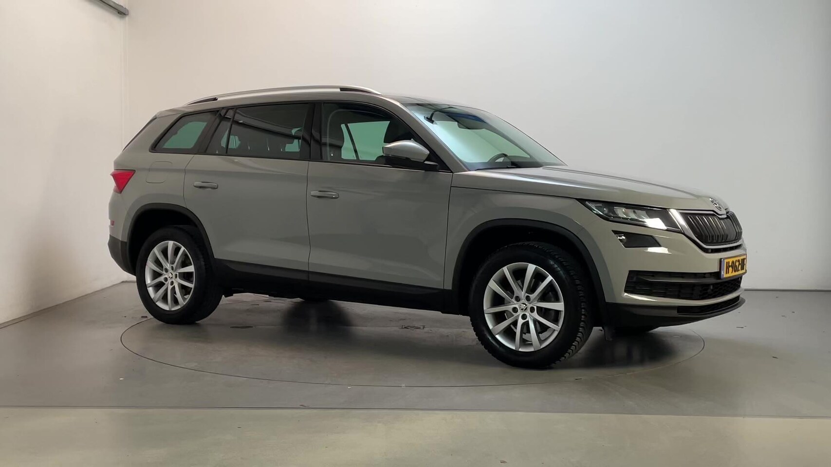 Skoda Kodiaq - 1.5 TSI 150pk Business Edition 7p. LED Camera Navigatie Climate Control - AutoWereld.nl