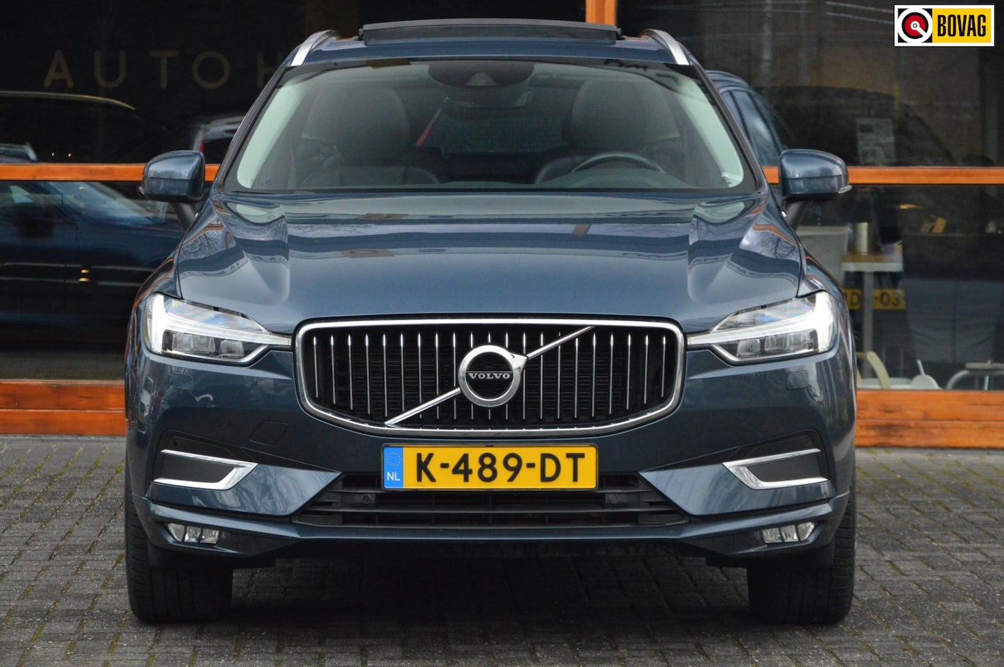 Volvo XC60 - D4 Inscription | Panorama dak | Trekhaak | Pilot-assist | Rondom Stoelverwarming | Stuurve - AutoWereld.nl