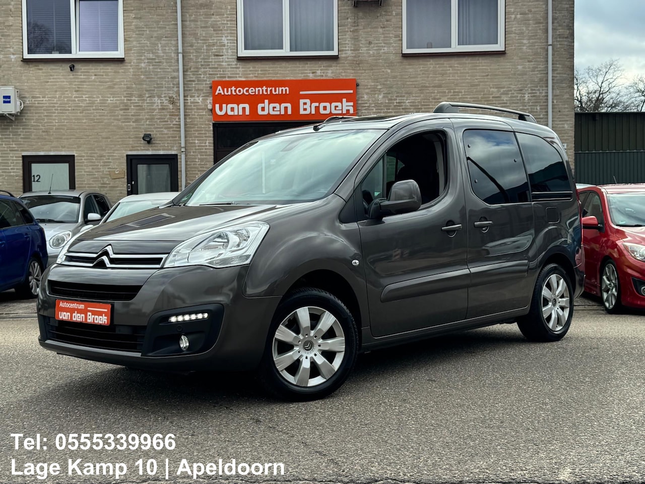 Citroën Berlingo - 1.2 PureTech XTR 110Pk Pano Navi CarPlay Climate Cruise Ctr Pdc Nw Apk - AutoWereld.nl