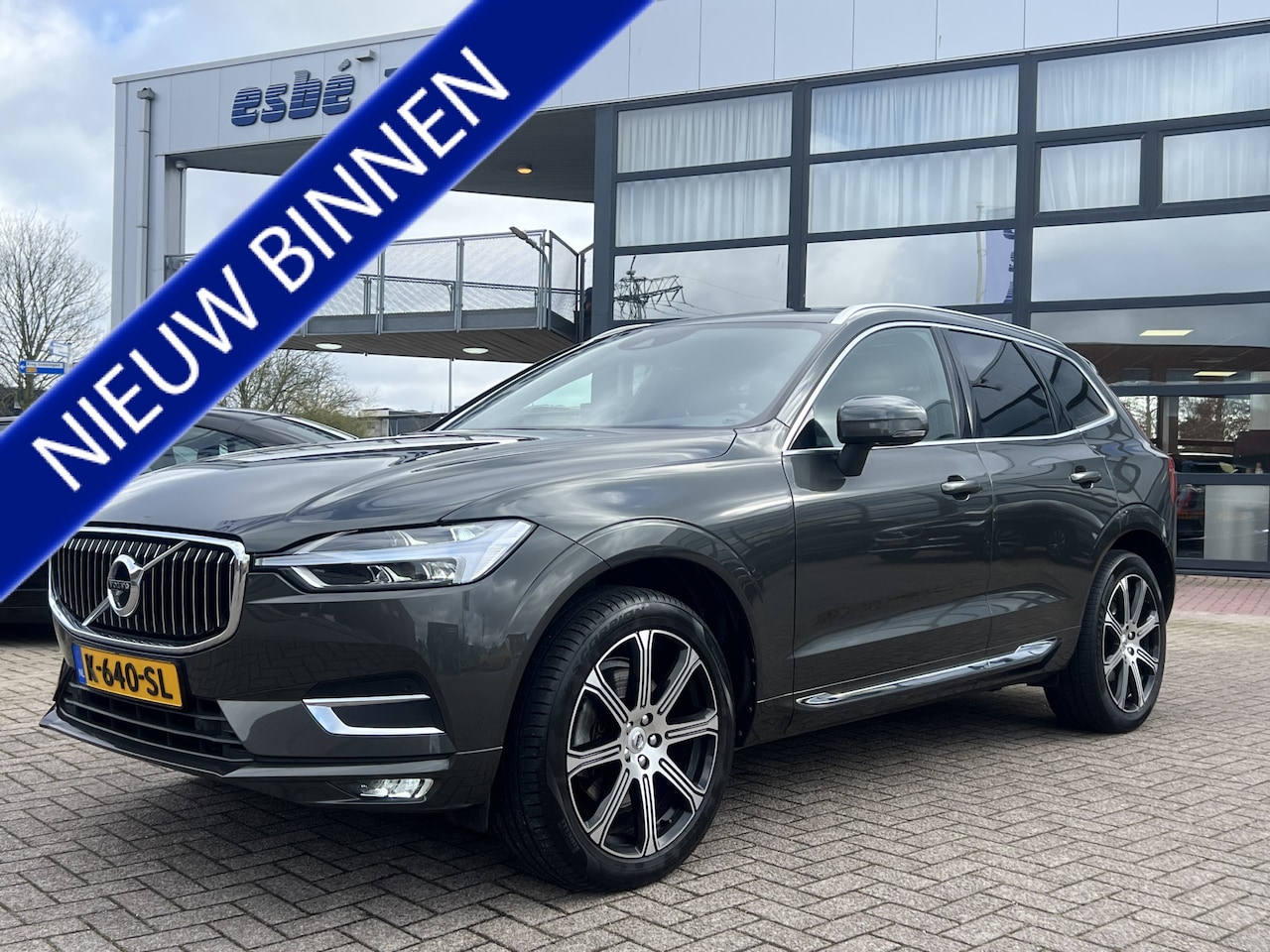 Volvo XC60 - 2.0 B4 Inscription Automaat Trekhaak 2300 kg Panodak ACC Pilot Assist Head-Up Display 360 - AutoWereld.nl