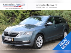 Skoda Octavia Combi - 1.0 TSI 116 pk Ambition Navi, Trekhaak Clima Navi Cruise Trekhaak Privacyglas Apple Carpla