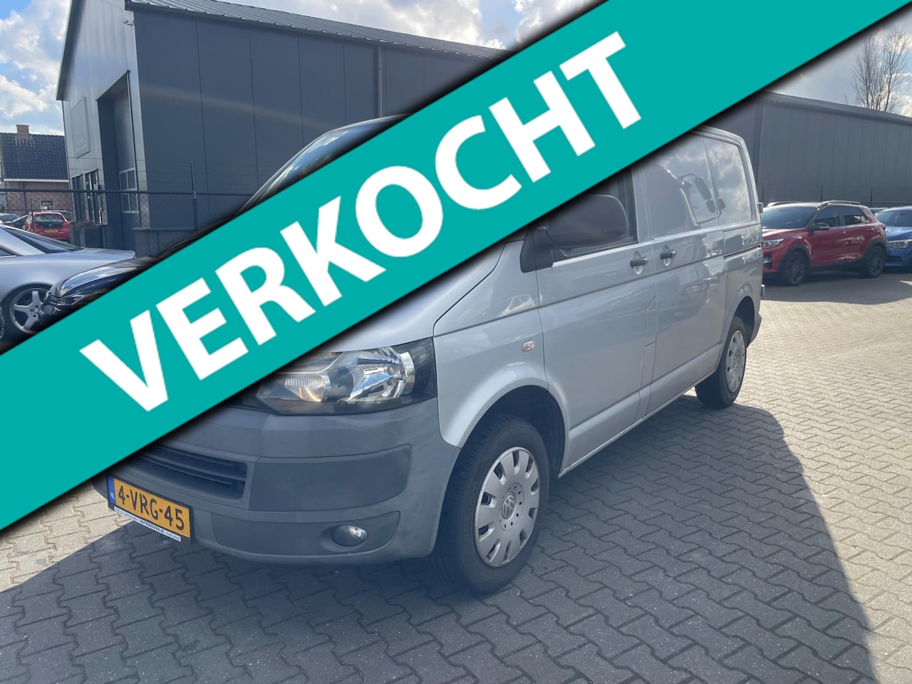 Volkswagen Transporter - 2.0 TDI L1H1 DC Comfortline-AIRCO-CRUISE-TREKHAAK-NIEUWE APK- - AutoWereld.nl