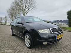 Skoda Fabia - 1.4-16V Elegance Automaat Vol Opties