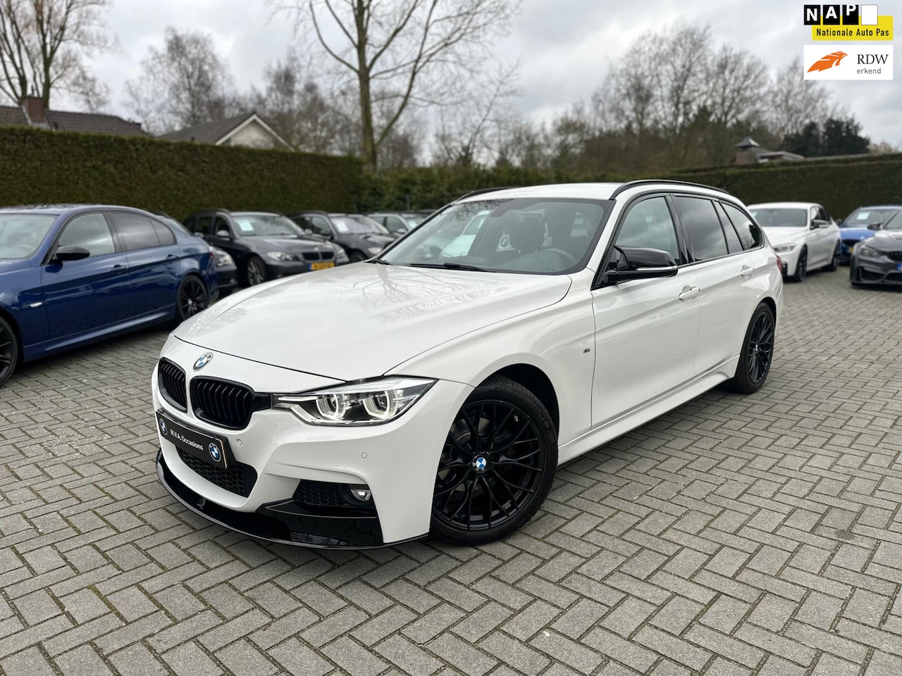 BMW 3-serie Touring - 318i Centennial Executive M Sport|Navigatie|Led|18 inch|Cruise control|Climate control|Net - AutoWereld.nl