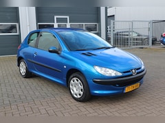 Peugeot 206 - 1.4 One-line