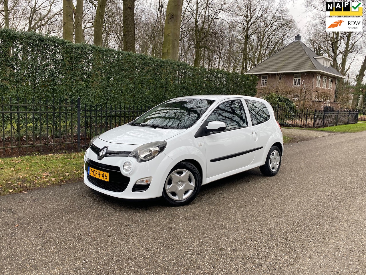 Renault Twingo - 1.2 16V Collection Facelift, Airco - AutoWereld.nl