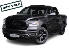 Dodge Ram 1500 - 5.7 V8 4x4 Crew Cab Night Edition | Pano-Dak | Groot Navi | eTorque |