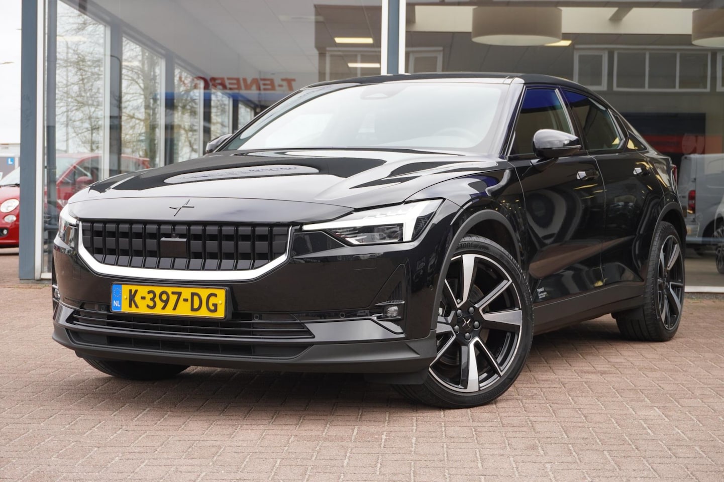 Polestar 2 - Long Range Dual Motor Launch Edition 78kWh | 5deurs | Automaat | Vol opties | LM velgen | - AutoWereld.nl