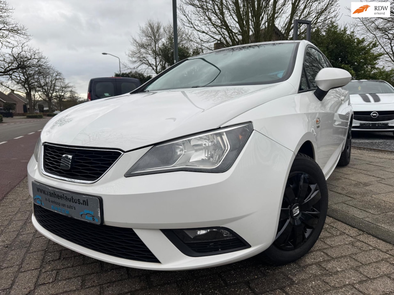 Seat Ibiza SC - 1.2 TSI Sport A-C Elek-Pakket Cruise Navi - AutoWereld.nl