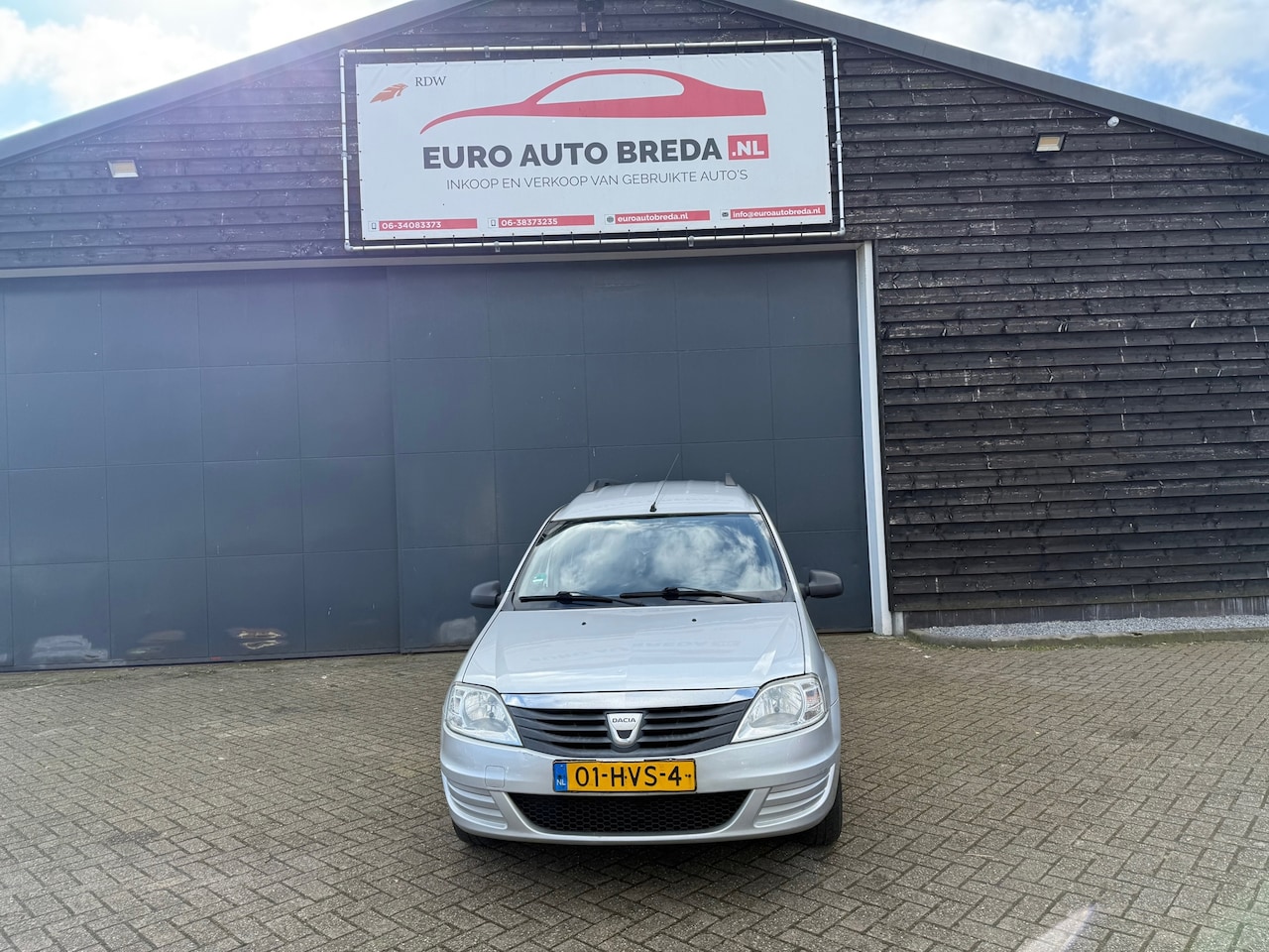 Dacia Logan MCV - 1.6 Ambiance 7p. 1.6 Ambiance 7p. - AutoWereld.nl