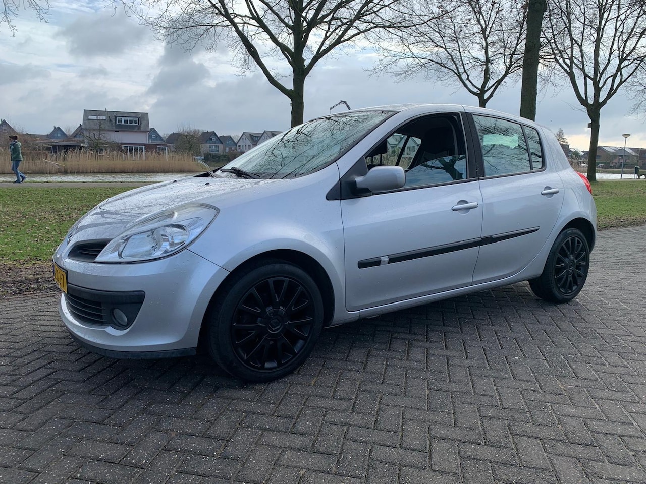 Renault Clio - 1.2 TCE Collection 1.2 TCE Collection - AutoWereld.nl