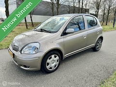 Toyota Yaris - 1.3 VVT-i Sol *AIRCO*ELEK. RAMEN*5 DEURS