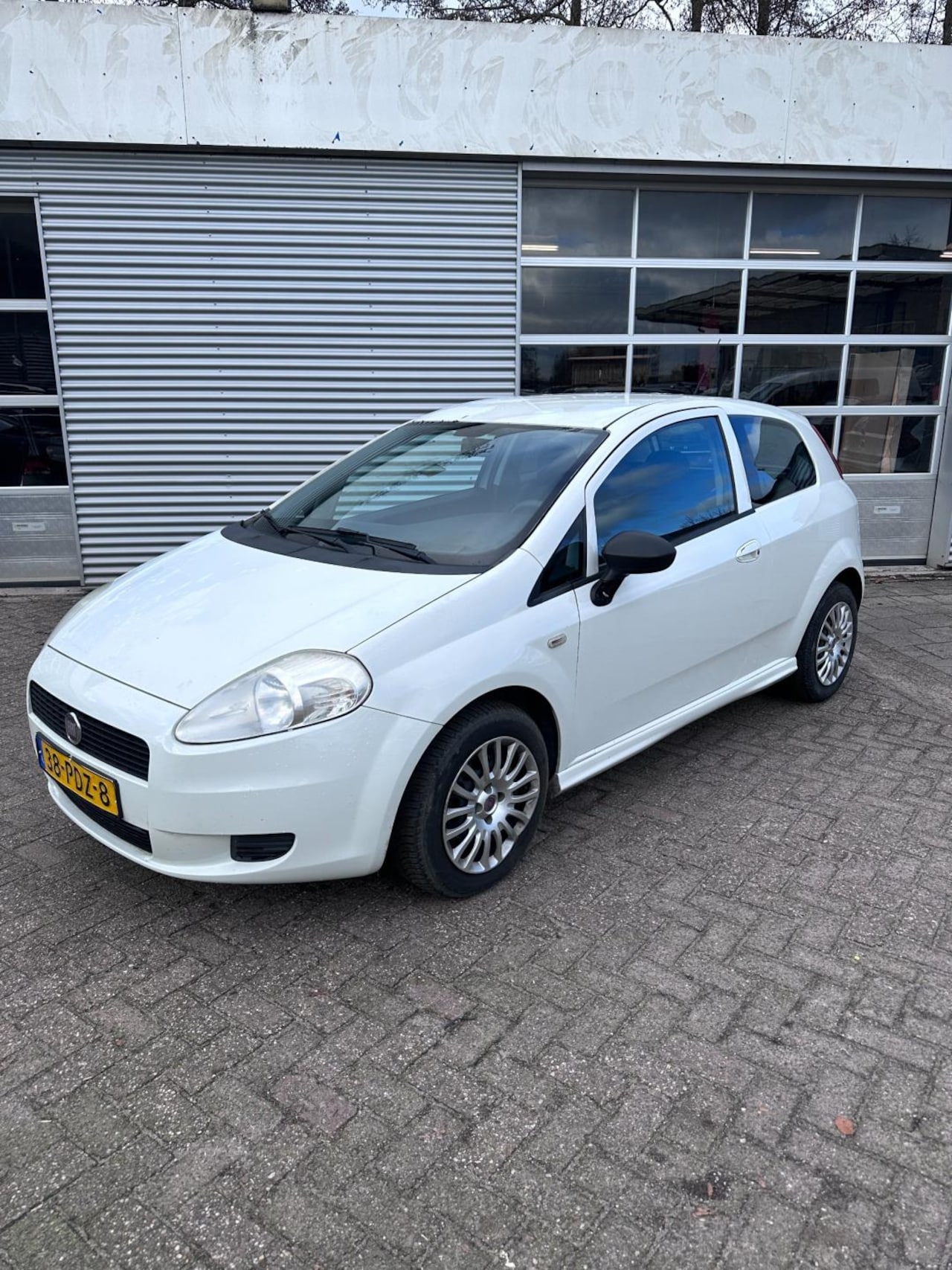 Fiat Punto Evo - 1.3 M-Jet Dynamic 1.3 M-Jet Dynamic - AutoWereld.nl