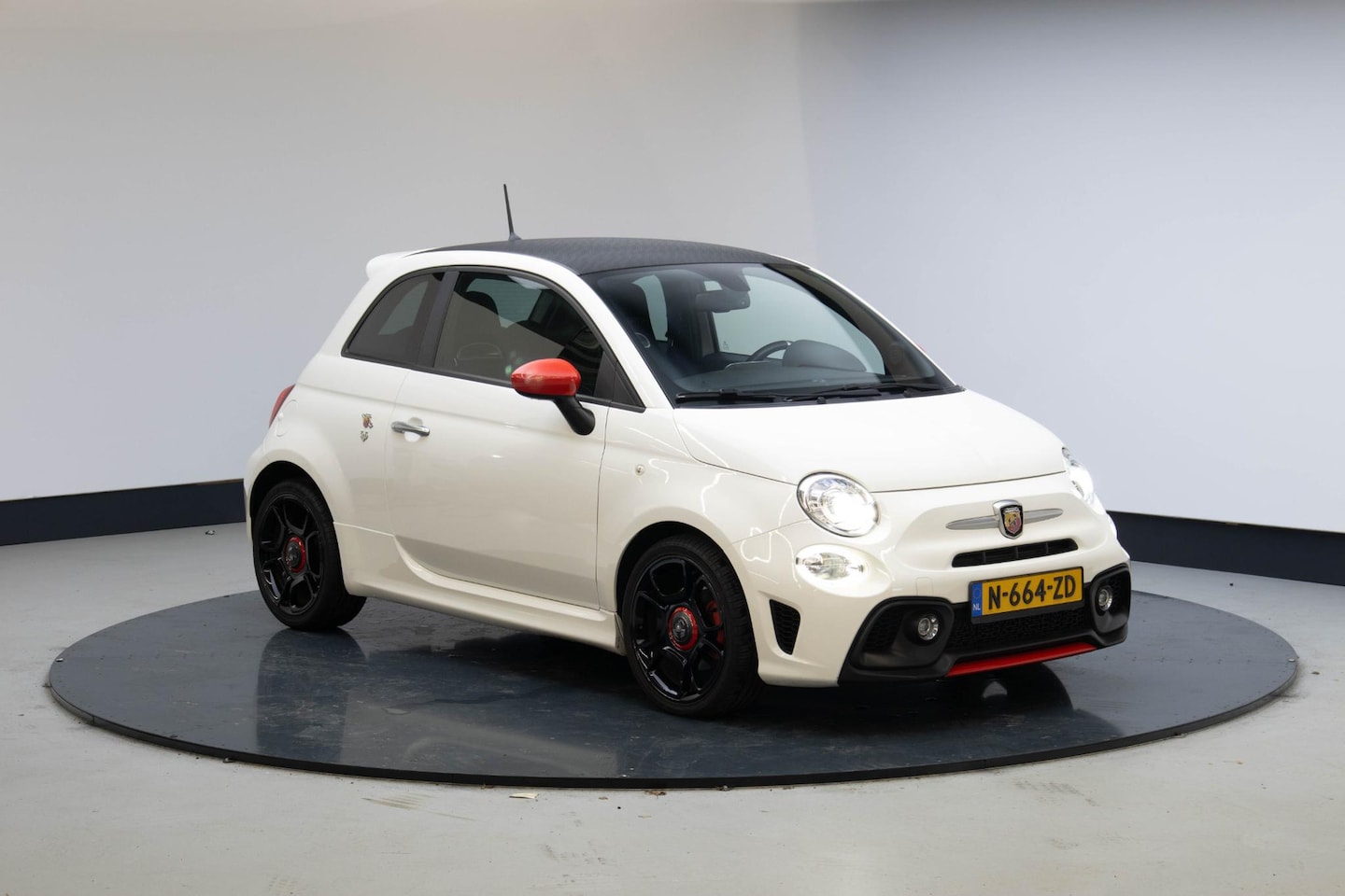 Fiat 500 Abarth - 1.4 T-Jet 595 - AutoWereld.nl