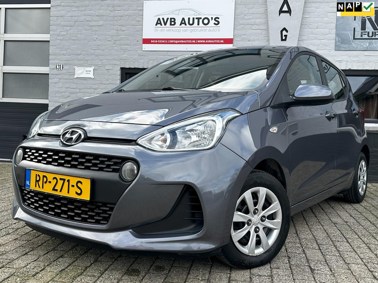 Hyundai i10 - 1.0i Comfort Airco Cruise Navi - AutoWereld.nl