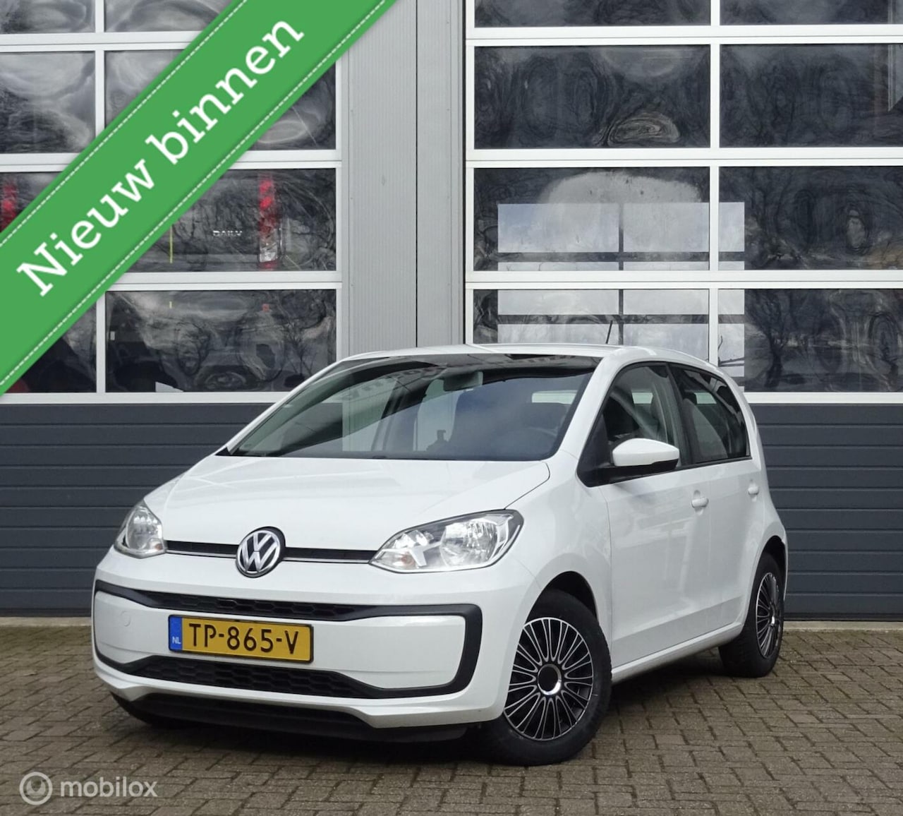 Volkswagen Up! - 1.0 BMT move up! AIRCO|ELEKTRISCHE RAMEN - AutoWereld.nl