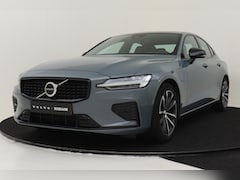 Volvo S60 - RECHARGE T6 AWD ULTIMATE DARK -PANO.DAK|B&W-AUDIO|360°CAM|TREKHAAK|HEAD UP DISP