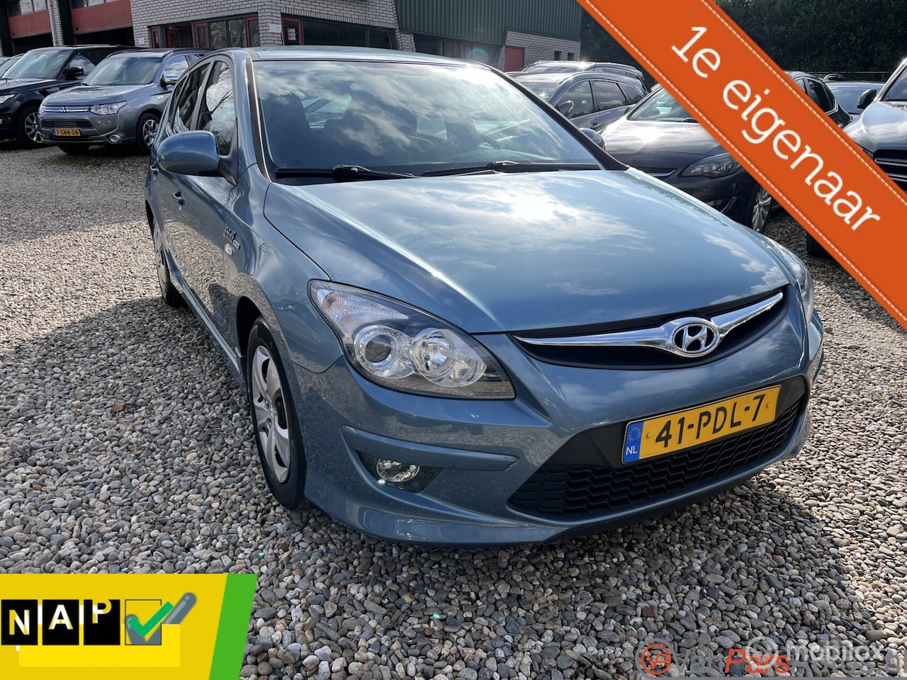 Hyundai i30 - 1.4i i-Drive Cool 1.4i i-Drive Cool,Airco,5drs,trekhaak,1e eigenaar - AutoWereld.nl