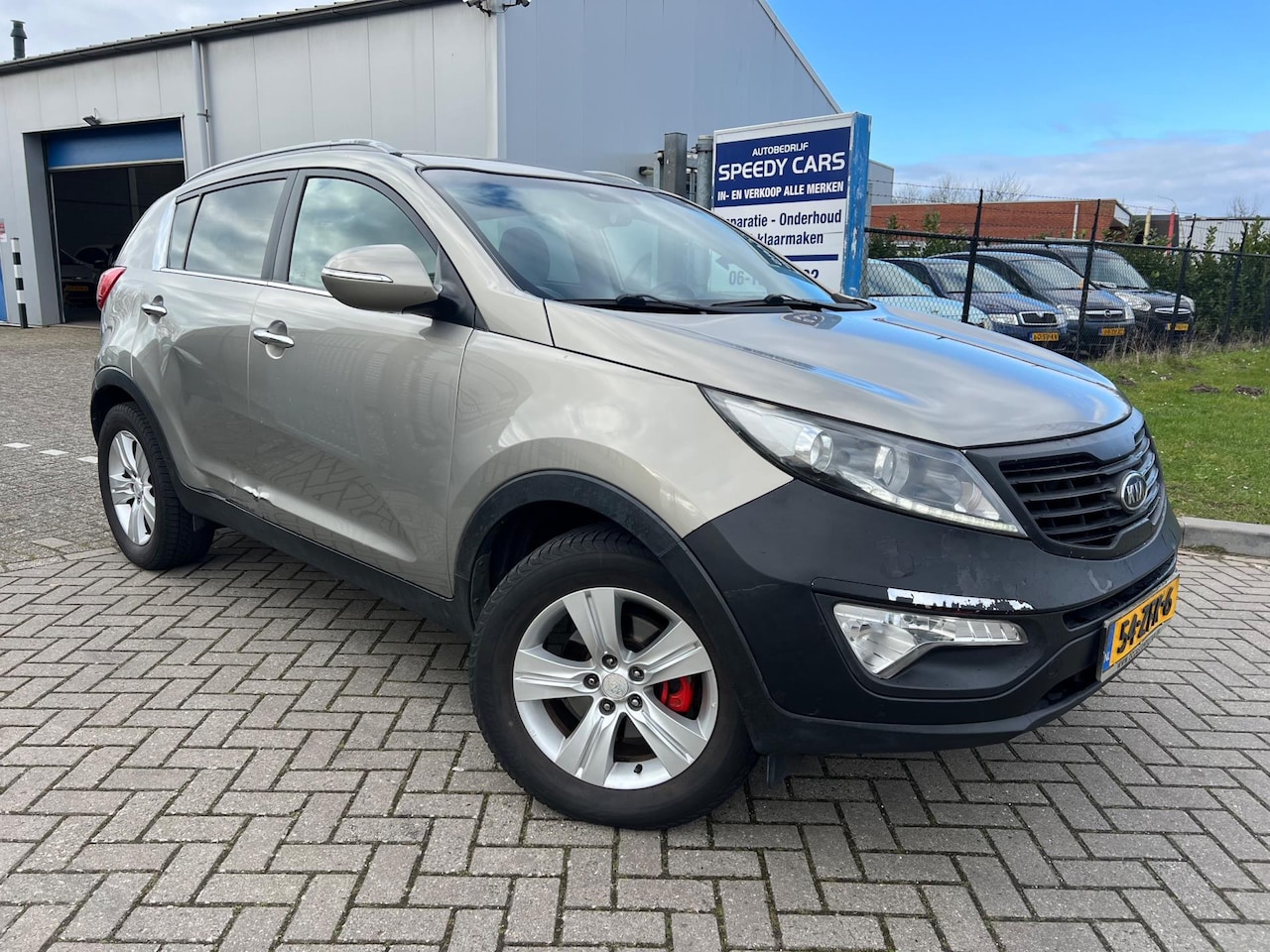 Kia Sportage - 1.6 GDI Plus Pack 2012 Leer PDC Trekhaak Cruise - AutoWereld.nl