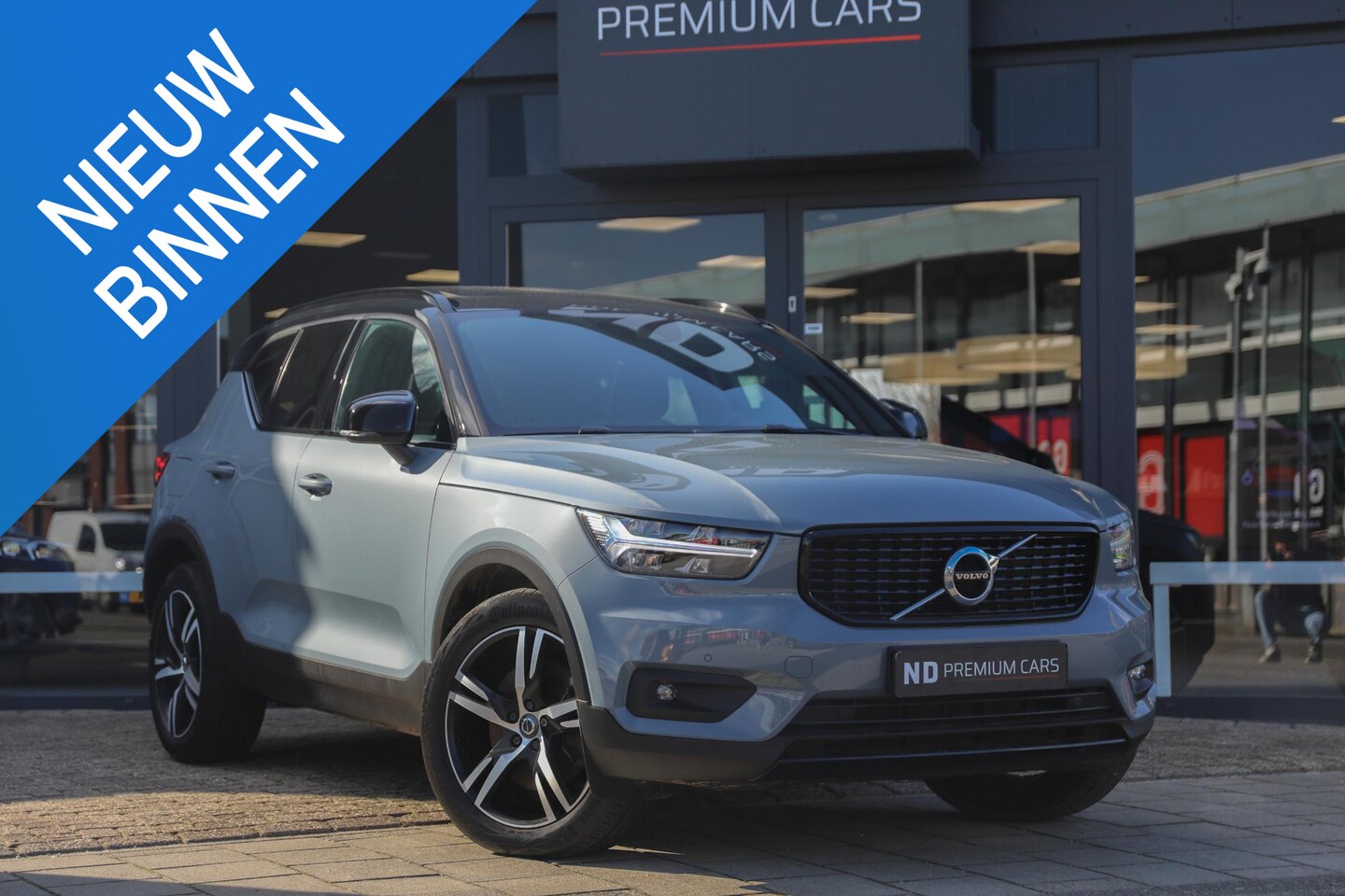 Volvo XC40 - 1.5 T5 Recharge R-Design | Schuif- opendak | Trekhaak elektr. | Stuur & Stoelverwarming - AutoWereld.nl