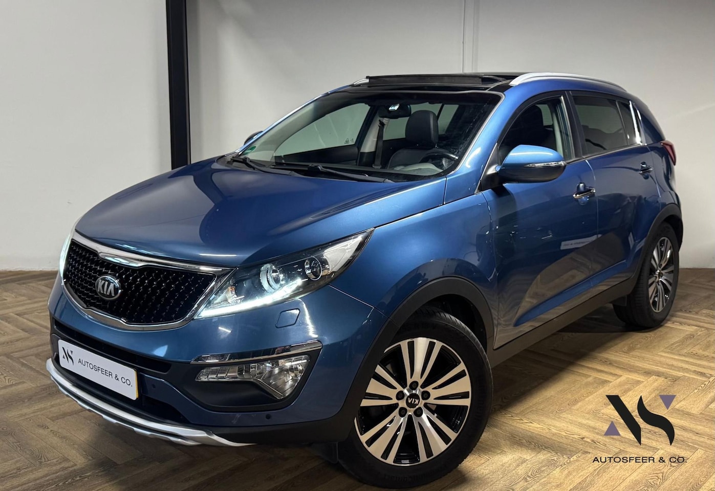 Kia Sportage - 2.0 ExecutiveLine PANO KEYLESS - AutoWereld.nl