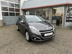 Peugeot 208 - 1.2 PureTech Signature