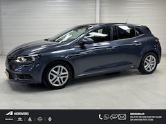 Renault Mégane - 1.2 TCe Zen / Trekhaak / Metaalkleur / Keyless entry / Parkeersensoren voor + achter / Nav