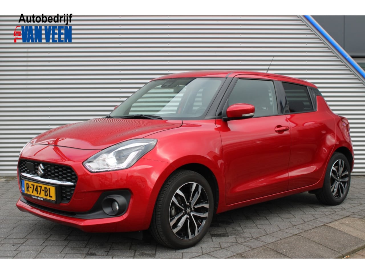 Suzuki Swift - 1.2 Smart Hybrid Style - AutoWereld.nl