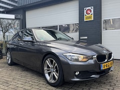 BMW 3-serie - 320d EDE Business adaptive/leer/camera