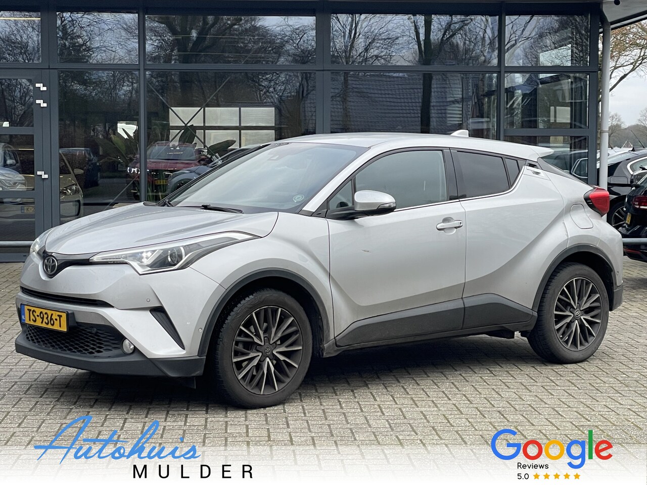 Toyota C-HR - 1.2 Style/Stoelverwarming/Airco/Keyless/Cruise - AutoWereld.nl