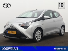 Toyota Aygo - 1.0 VVT-i x-play | Achteruitrijcamera | Airco |