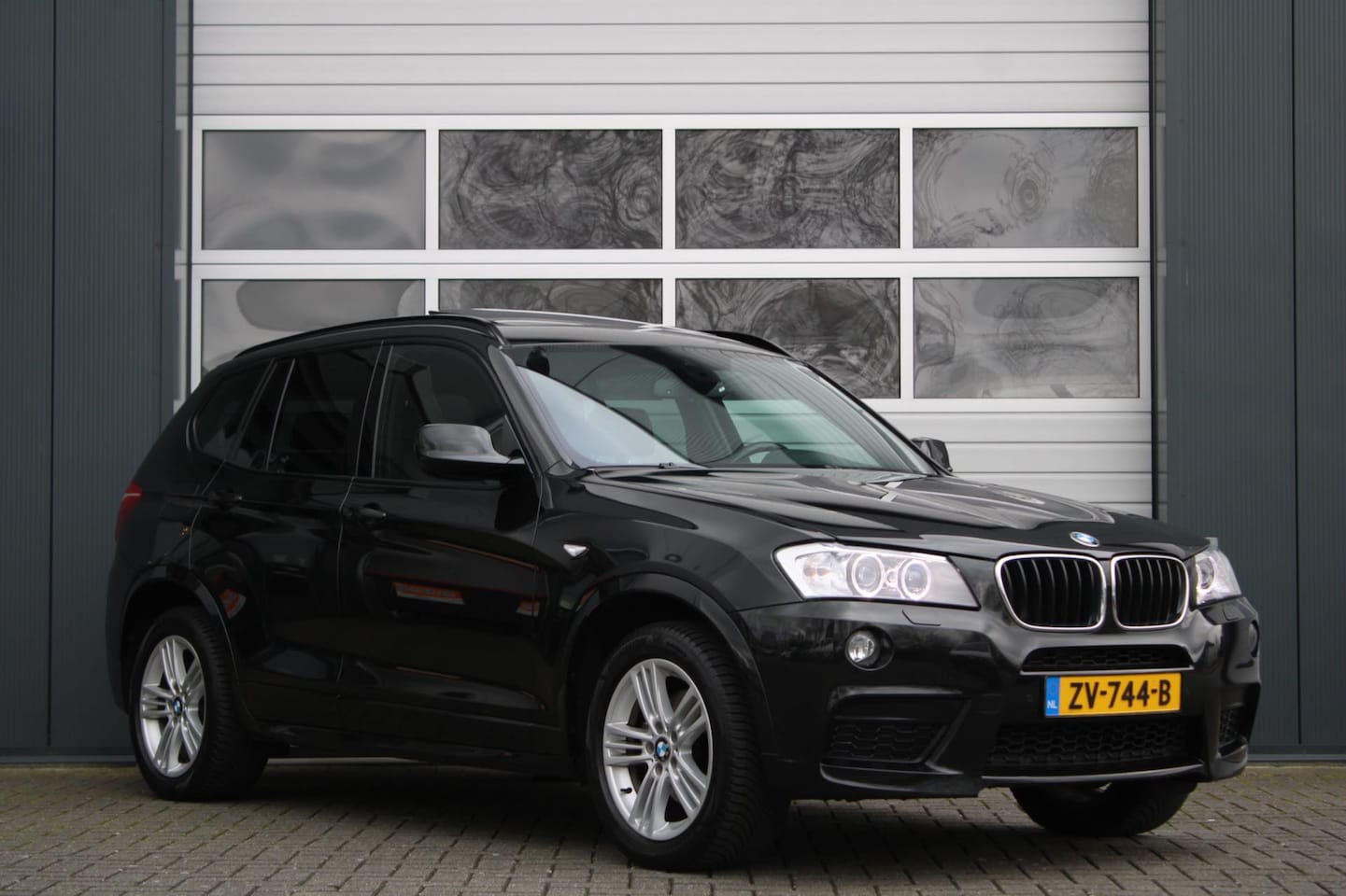 BMW X3 - XDrive20d M-Sport 184pk Automaat Head-Up/Cruise/Navi/Panodak/Bi-Xenon/Lane.Assist/Stoelver - AutoWereld.nl