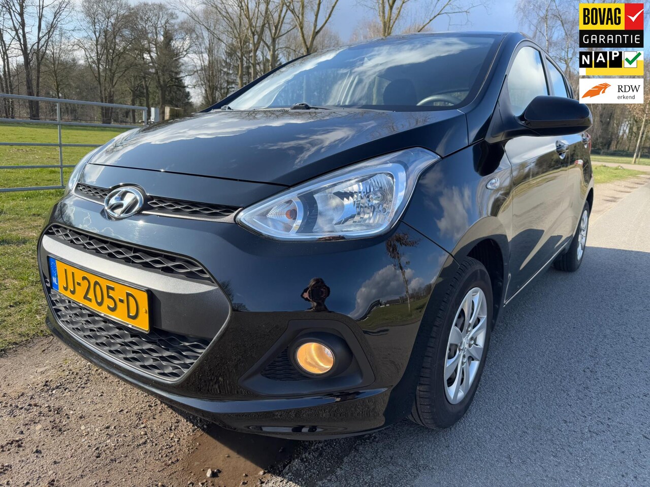 Hyundai i10 - 1.0i i-Motion Comfort 1ste eigenaar met climate control - AutoWereld.nl