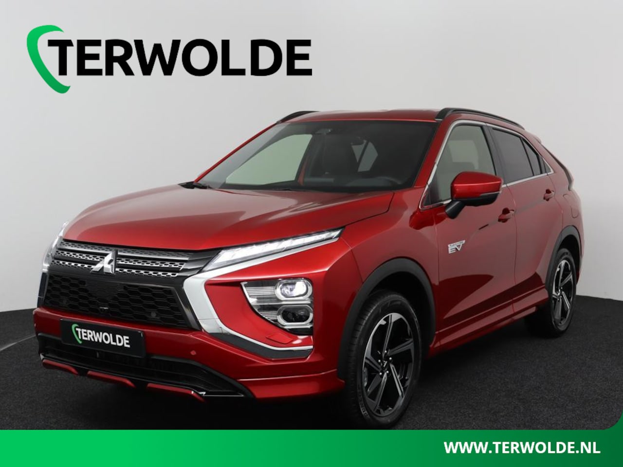 Mitsubishi Eclipse Cross - 2.4 PHEV Business Executive | € 8.000 Korting! | 360° Camera | Adaptive Cruise Control | C - AutoWereld.nl