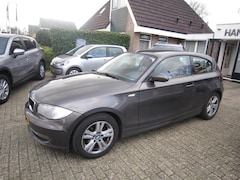 BMW 1-serie - 116i Corporate