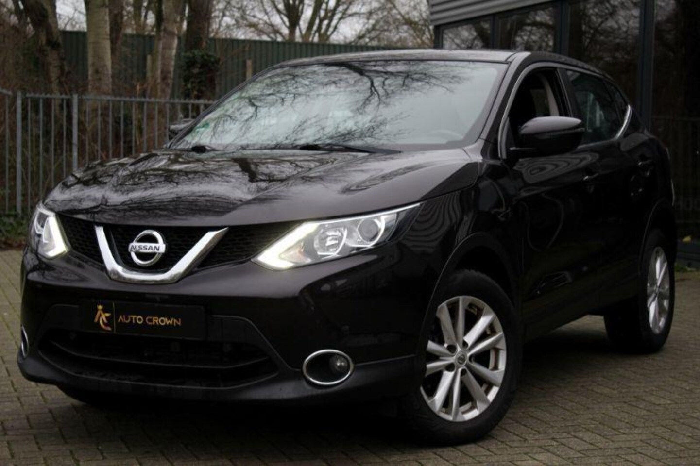 Nissan Qashqai - 1.2 Acenta Automaat BJ.2015 Navi - AutoWereld.nl