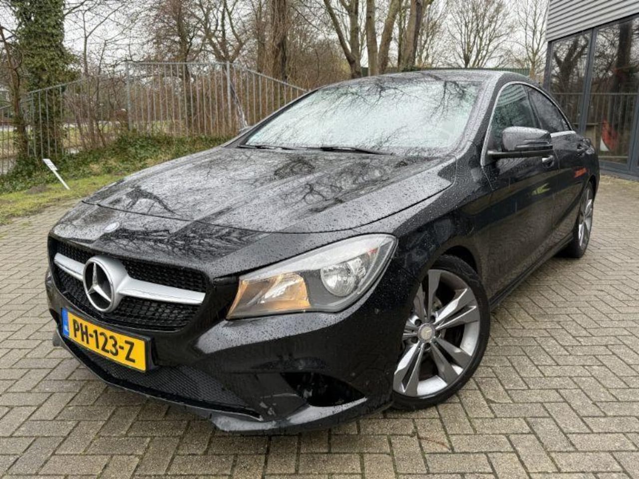 Mercedes-Benz CLA-Klasse - 180 BlueEFF. BJ.2014 Leer! - AutoWereld.nl