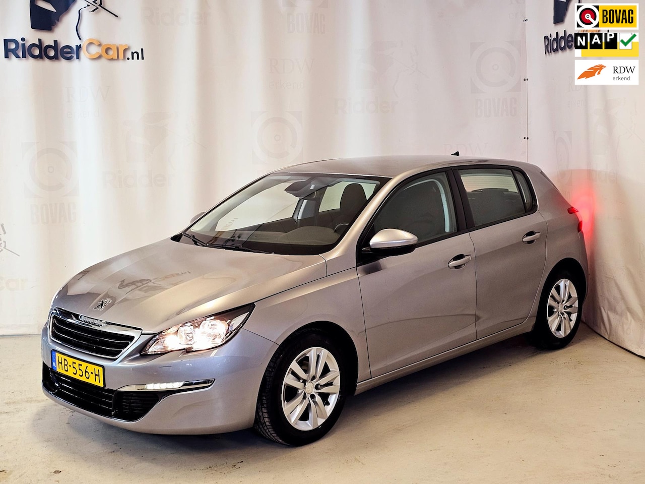 Peugeot 308 - 1.2 PT Active|NAP|NAVI|CRUISE|PARK SENS|BLUETOOTH - AutoWereld.nl