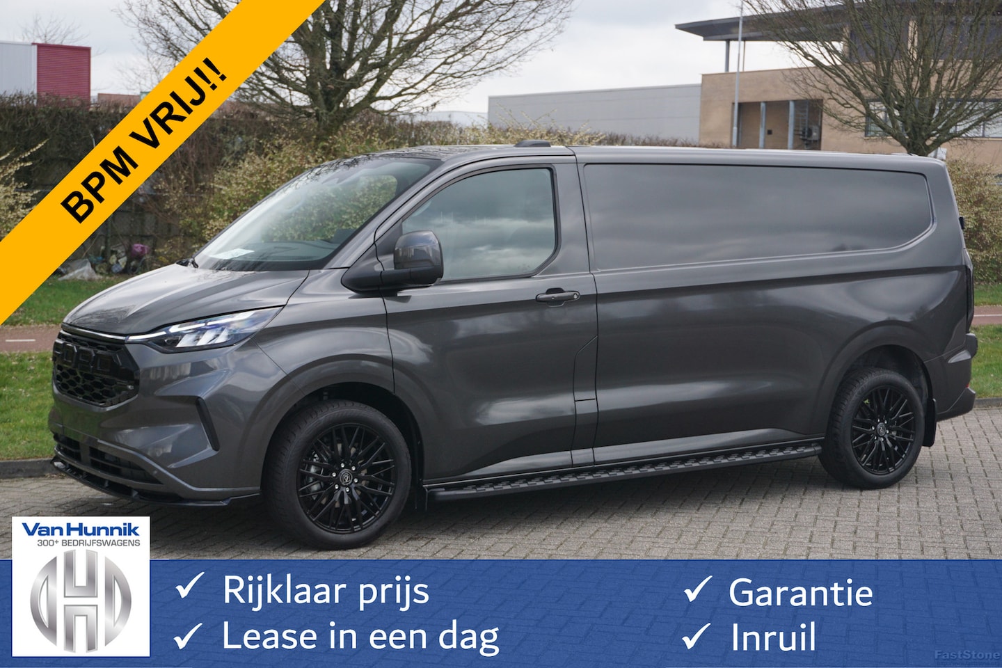 Ford Transit Custom - 320L 170PK JWR Edition AUT BPM VRIJ!! B&O Audio, Apple CP/Android A, 19" LM, LED NR. 946 - AutoWereld.nl