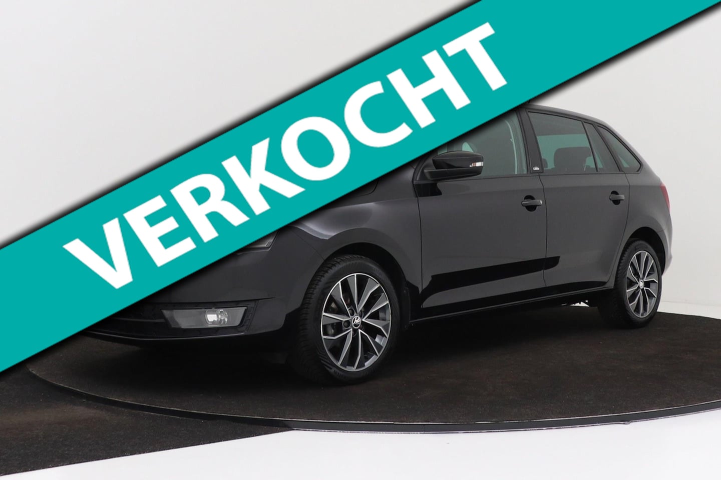 Skoda Rapid Spaceback - 1.2 TSI Greentech Edition | Org NL | Automaat | Navigatie | Stoelverwarming | Cruise Contr - AutoWereld.nl